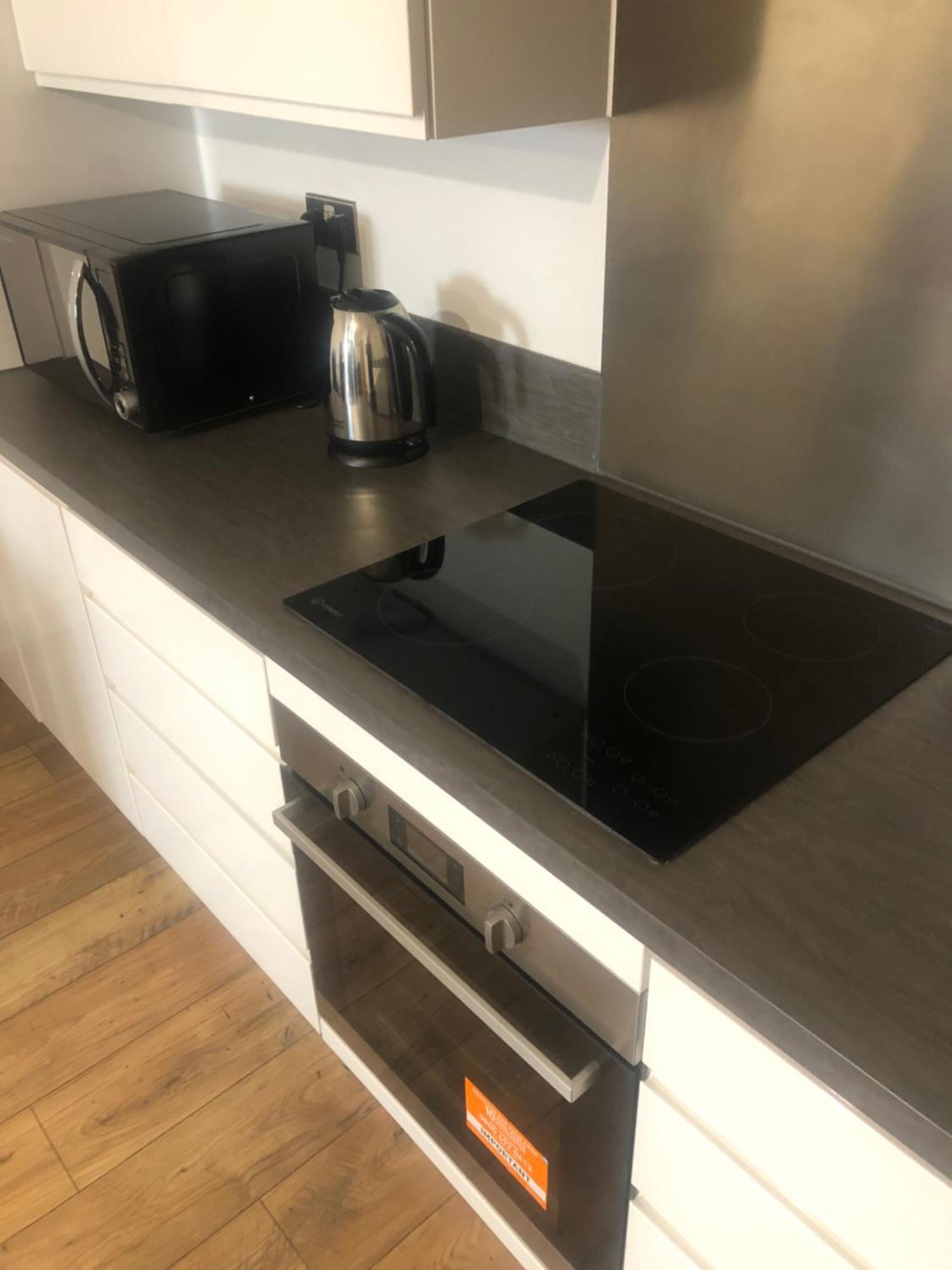 Luxury Kingsize Bedroom With Private Bathroom Northolt  Exterior foto